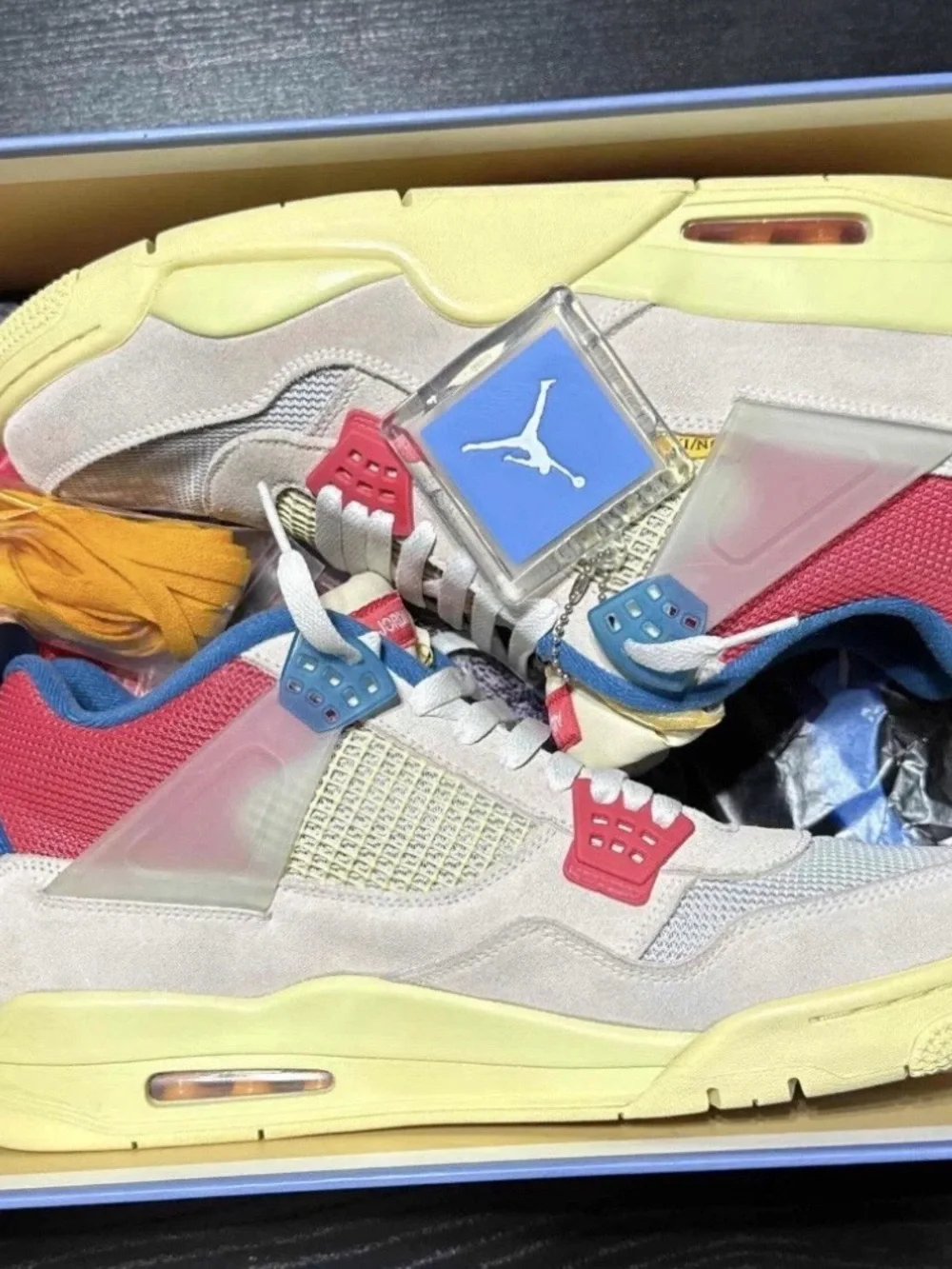 Size 13 - Jordan 4 Retro x Union LA Mid Guava Ice